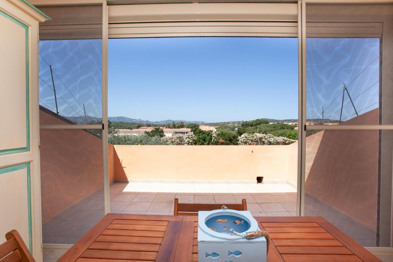 Porto Coda Cavallo Beach House A 300 Mt Dal Mare, Con Terrazza Panoramica Сан Теодоро Екстериор снимка