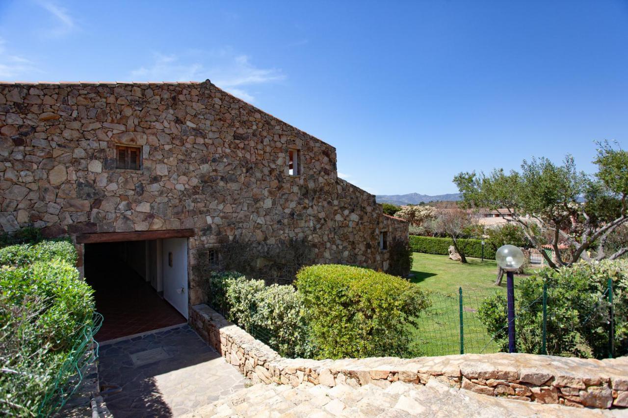 Porto Coda Cavallo Beach House A 300 Mt Dal Mare, Con Terrazza Panoramica Сан Теодоро Екстериор снимка