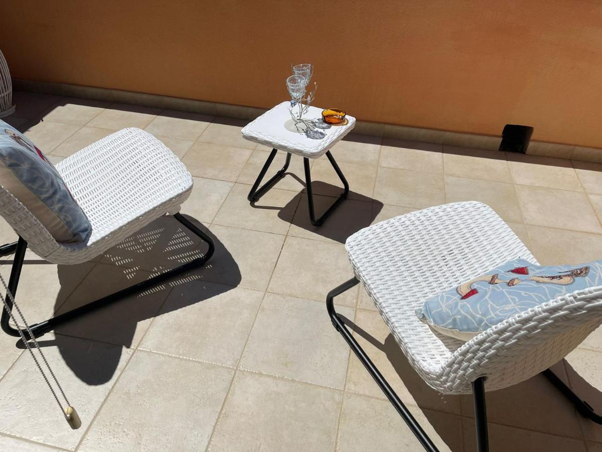 Porto Coda Cavallo Beach House A 300 Mt Dal Mare, Con Terrazza Panoramica Сан Теодоро Екстериор снимка